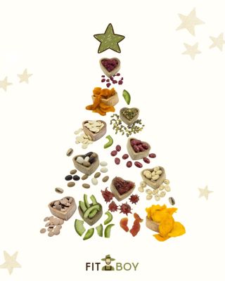 🎄 Vánoční stromeček, který se jí. Sušené ovoce, čokoládky, oříšky… mňamky, které udělají radost pod stromečkem i na...